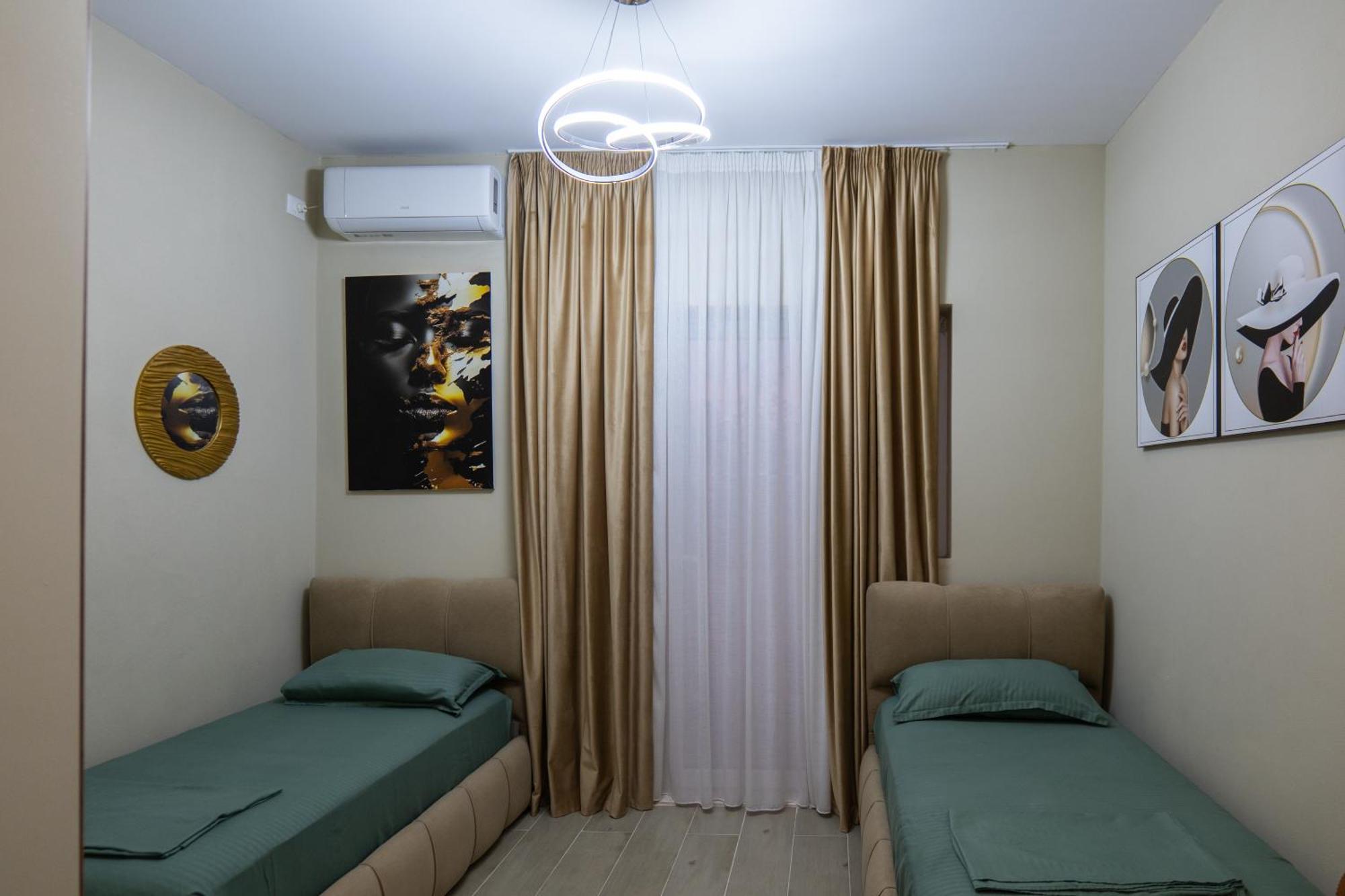 City Center Rooms And Apartments Durrës Exterior foto
